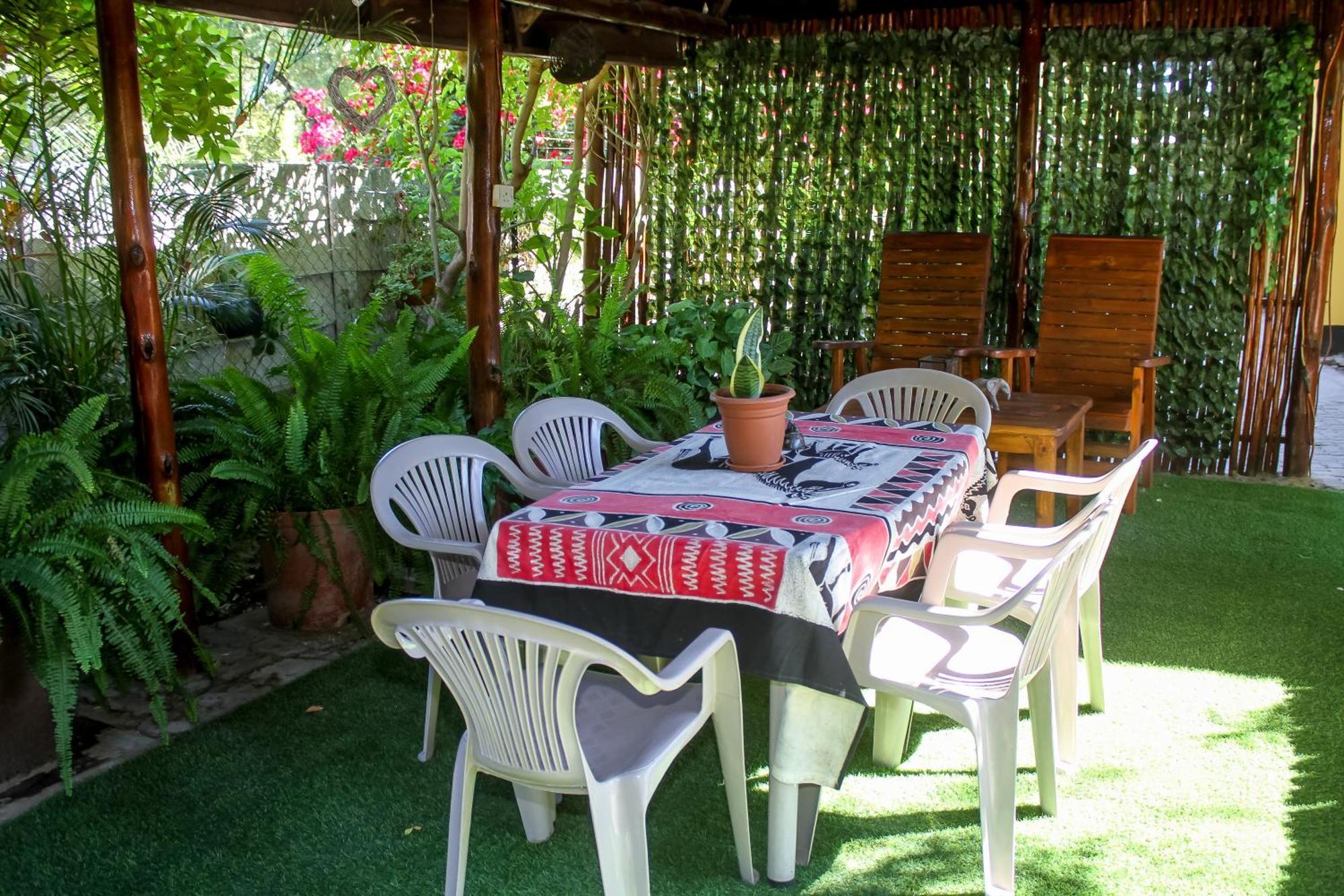Thamalakane Guest House Maun Exterior photo
